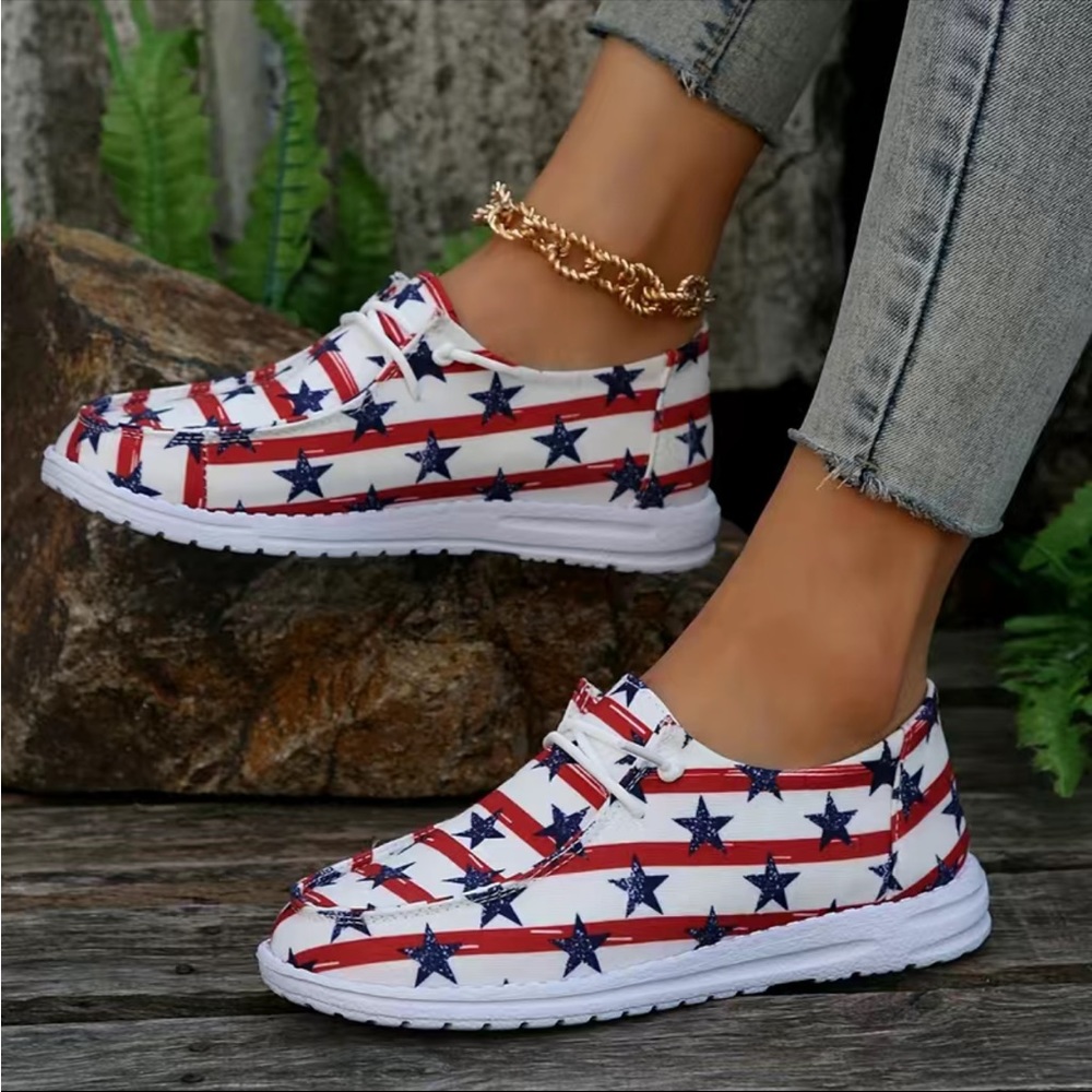 Star Spangled slides. Casual wear shoes. Size10.